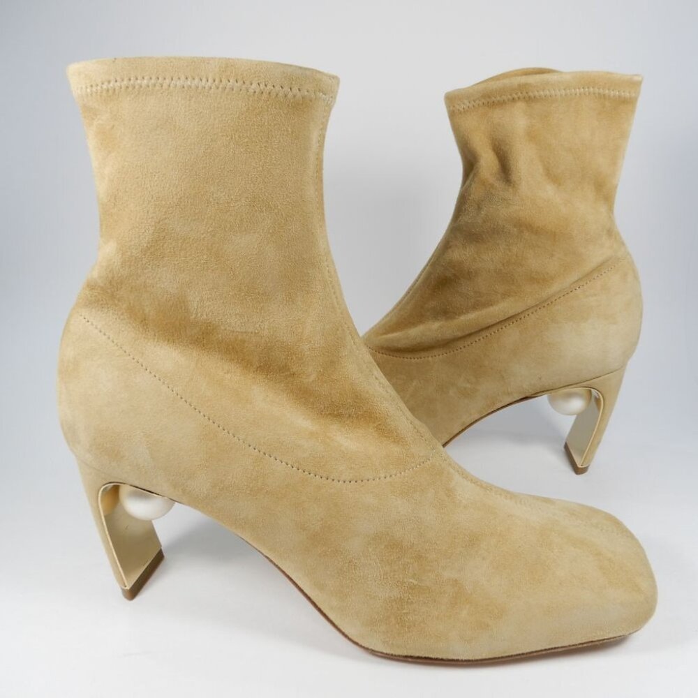 Nicholas Kirkwood Maeva Faux Pearl Stretch Booties 38 8 Curved Heel Suede $895